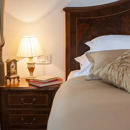 Hotell Priska Heritage 4*