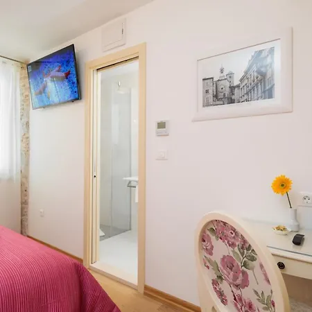 Priska Heritage Hotell 4*